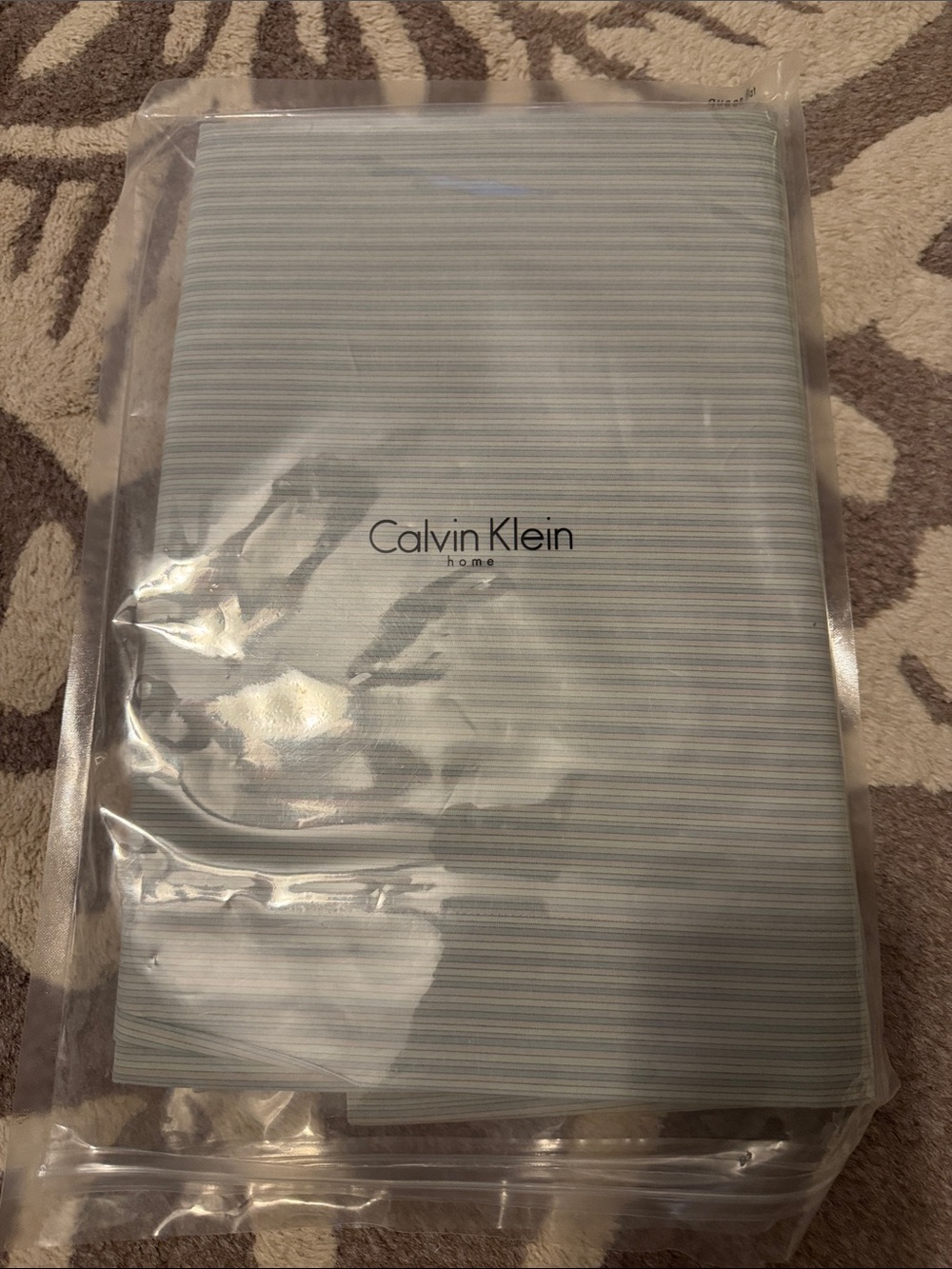 NEW Calvin Klein Home Queen Flat Sheet – 100% Pure Combed Cotton